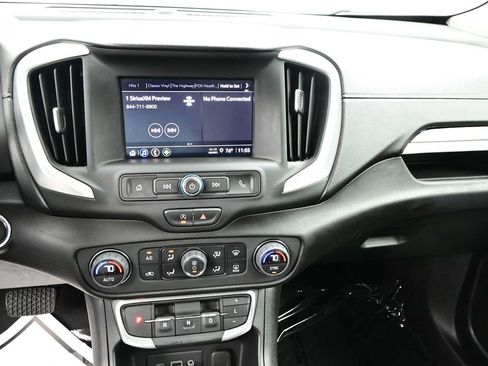 Used 2023 GMC Terrain SLE w/ Driver Convenience Package AWD/4WD image 16