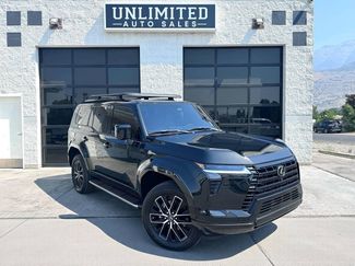 Used 2025 Lexus GX 550 w/ Accessory Package (31) AWD/4WD video 1