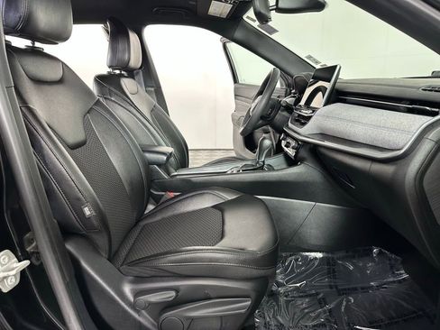 Used 2024 Jeep Compass Latitude image 27