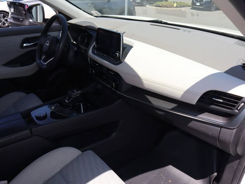 Certified 2023 Nissan Rogue SV AWD/4WD image 26
