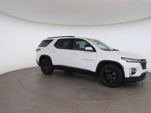 Used 2023 Chevrolet Traverse LT FWD image 26