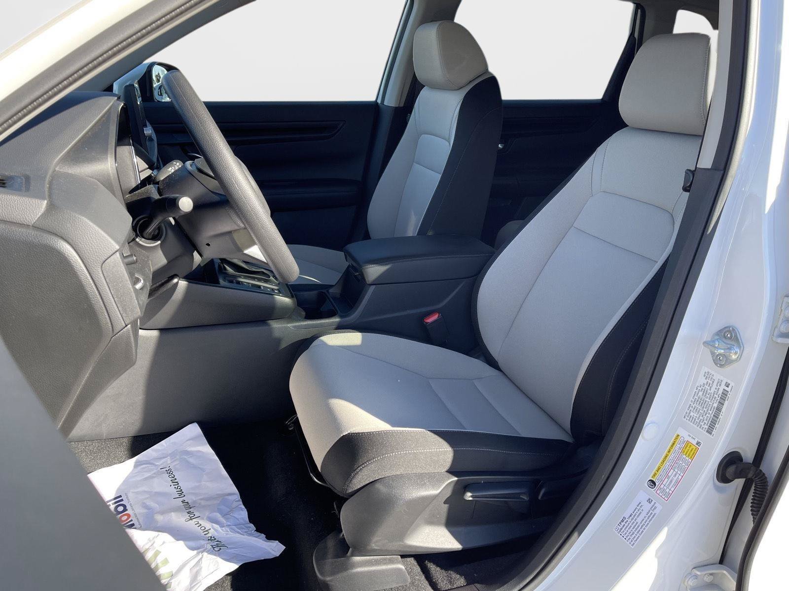 Used 2026 Honda CR-V LX image 13