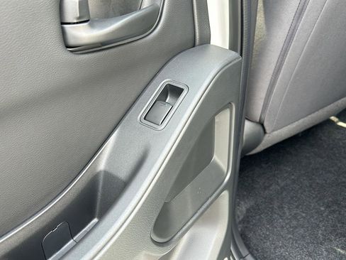 New 2026 Nissan Frontier SV w/ Tow Package image 21