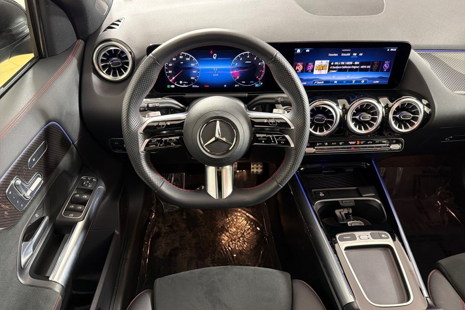 Used 2026 Mercedes-Benz GLA 250 image 13