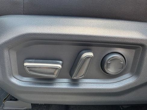 New 2026 Toyota Tundra SR5 AWD/4WD image 19