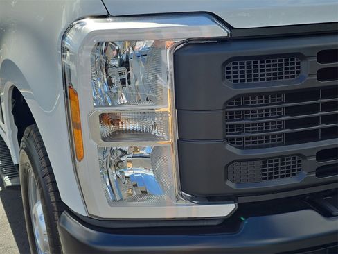 New 2026 Ford F250 XL w/ XL Driver Assist Package image 8