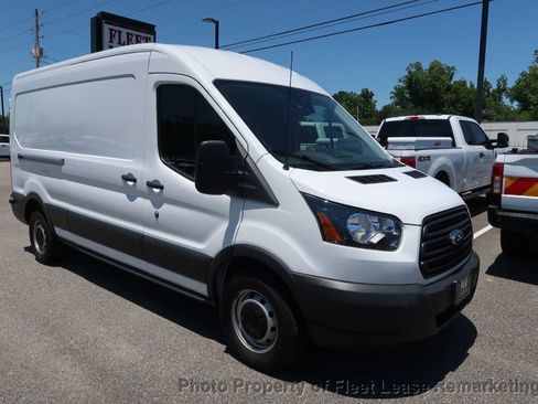 Used 2018 Ford Transit 250 148 Medium Roof RWD image 7