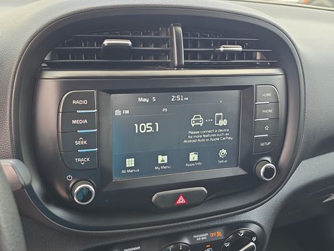 Certified 2021 Kia Soul LX FWD image 22