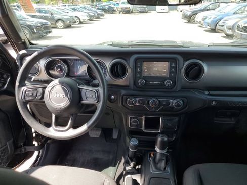 Used 2019 Jeep Wrangler Sport AWD/4WD image 28