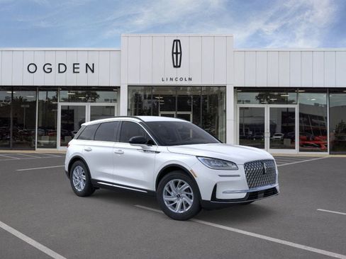 New 2026 Lincoln Corsair Premiere image 7