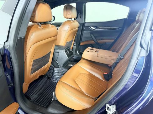Used 2017 Maserati Ghibli S RWD image 43