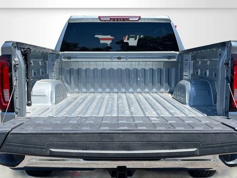Used 2025 GMC Sierra 1500 SLT RWD image 26