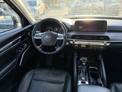 Used 2021 Kia Telluride EX w/ EX Premium Package image 24