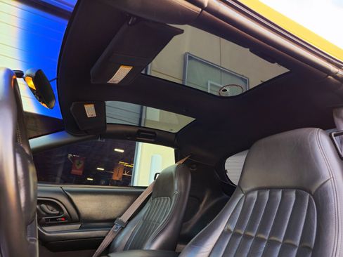 Used 2002 Chevrolet Camaro Z28 w/ Preferred Equipment Group 2 image 19