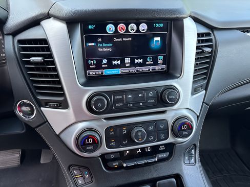 Used 2019 GMC Yukon SLT AWD/4WD image 13
