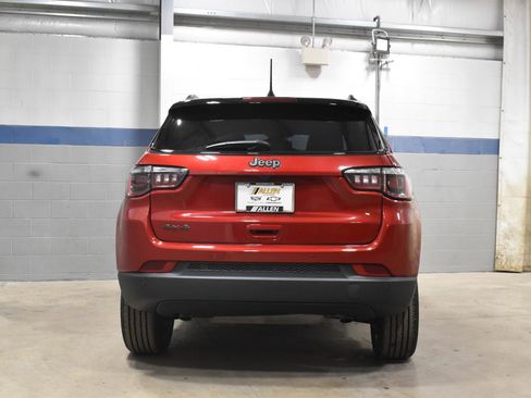 Used 2026 Jeep Compass Limited AWD/4WD image 24