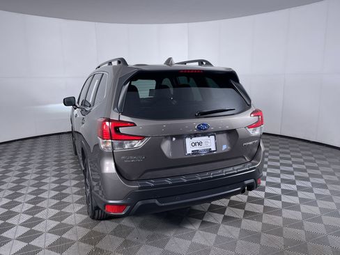 Used 2023 Subaru Forester Limited image 23