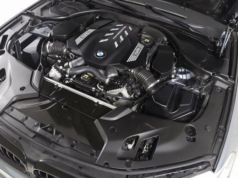 Used 2020 BMW M550i xDrive w/ Premium Package image 21
