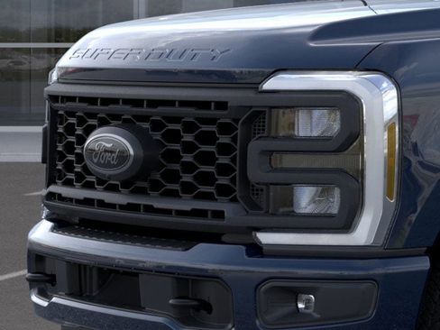 New 2025 Ford F250 Lariat w/ Lariat Ultimate Package AWD/4WD image 17