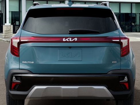 New 2026 Kia Seltos EX AWD/4WD image 14