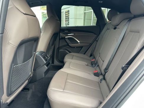 New 2025 Audi Q5 Premium Plus image 13