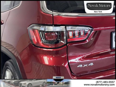 Used 2022 Jeep Compass Latitude image 8