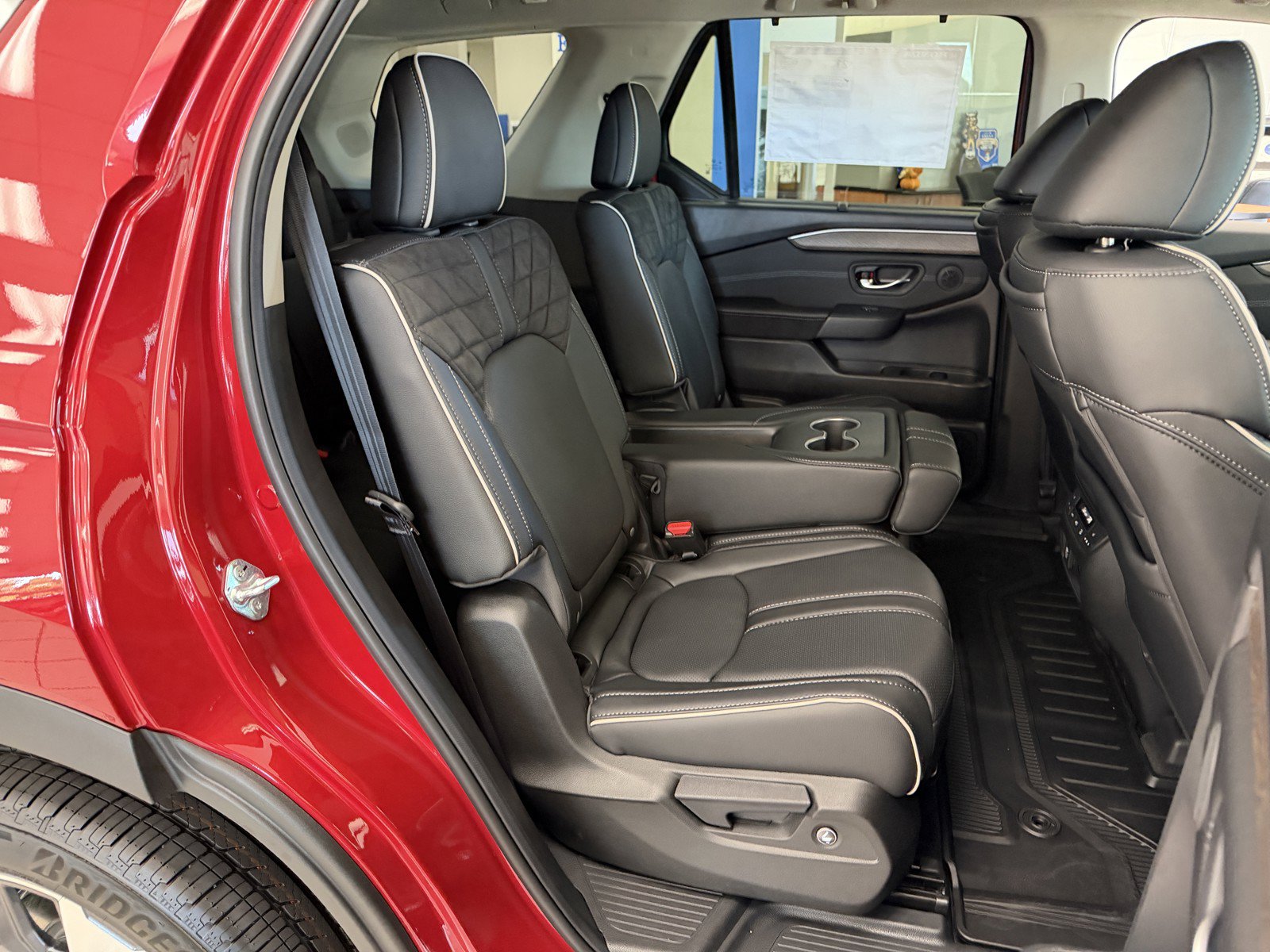 New 2026 Honda Pilot Elite image 12