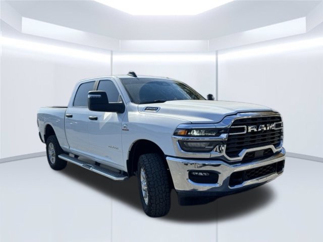 Used 2025 RAM 2500 Big Horn AWD/4WD image 10