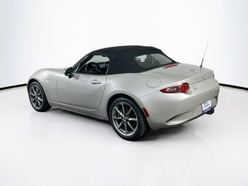 Used 2022 MAZDA MX-5 Miata Grand Touring image 7