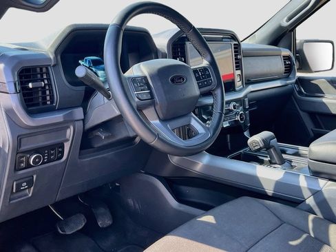 Used 2025 Ford F150 XLT w/ Equipment Group 302A MID AWD/4WD image 9
