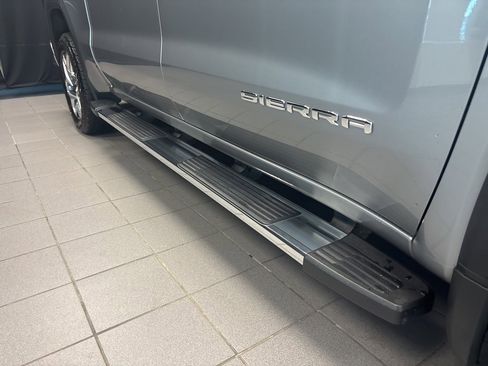 Used 2023 GMC Sierra 1500 SLT w/ SLT Premium Package image 10