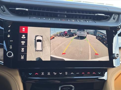 New 2026 Jeep Grand Cherokee Summit AWD/4WD image 12