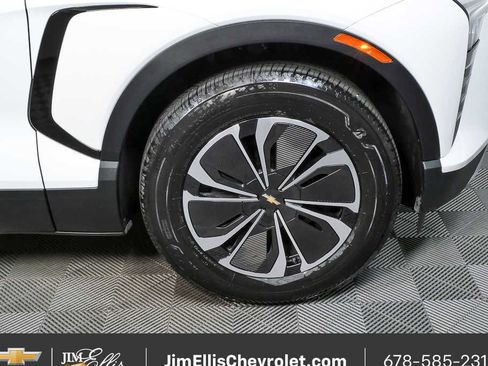 New 2026 Chevrolet Blazer EV LT image 34