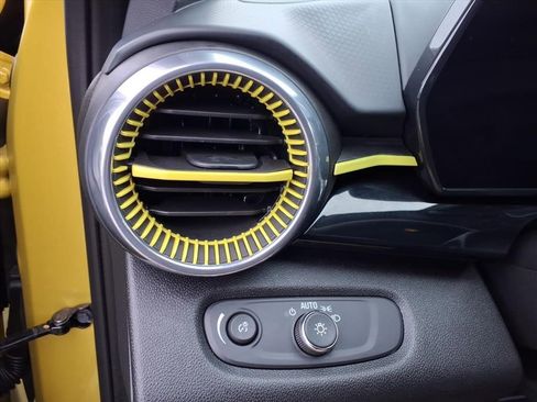 Certified 2024 Chevrolet Trax ACTIV w/ Driver Confidence Package image 27