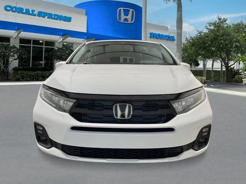 New 2026 Honda Odyssey Touring image 10