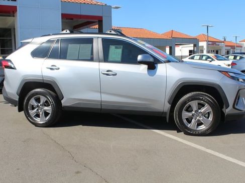 Certified 2025 Toyota RAV4 XLE FWD image 18