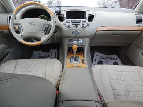 Used 2002 INFINITI Q45 Luxury image 2