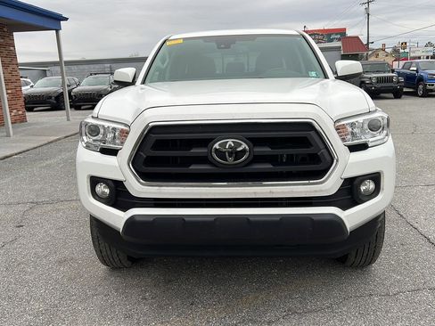 Used 2023 Toyota Tacoma SR5 image 8