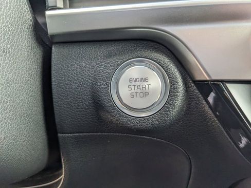 Certified 2025 Kia Telluride S image 30