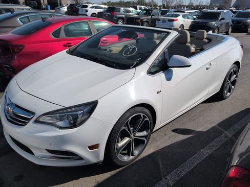 Used 2016 Buick Cascada Premium image 12