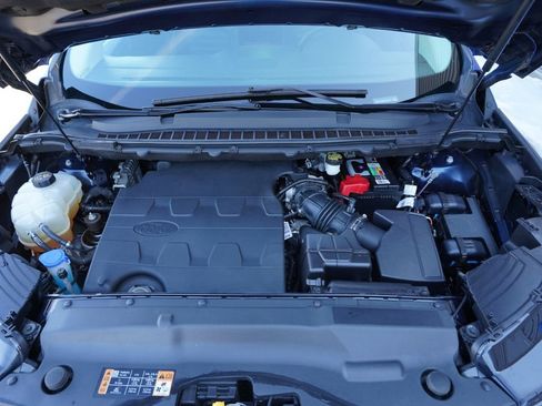 Used 2018 Ford Edge SEL w/ Equipment Group 201A image 10