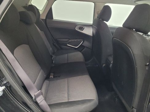 Used 2023 Kia Soul LX w/ LX Technology Package FWD image 19