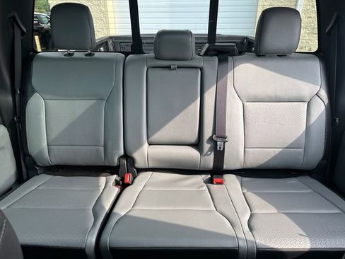 Used 2022 Ford F150 Lariat w/ Equipment Group 502A High image 37