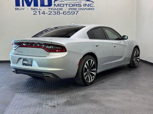Used 2022 Dodge Charger SXT w/ Cold Weather Package AWD/4WD image 6