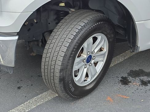 Used 2016 Ford F150 XLT image 29