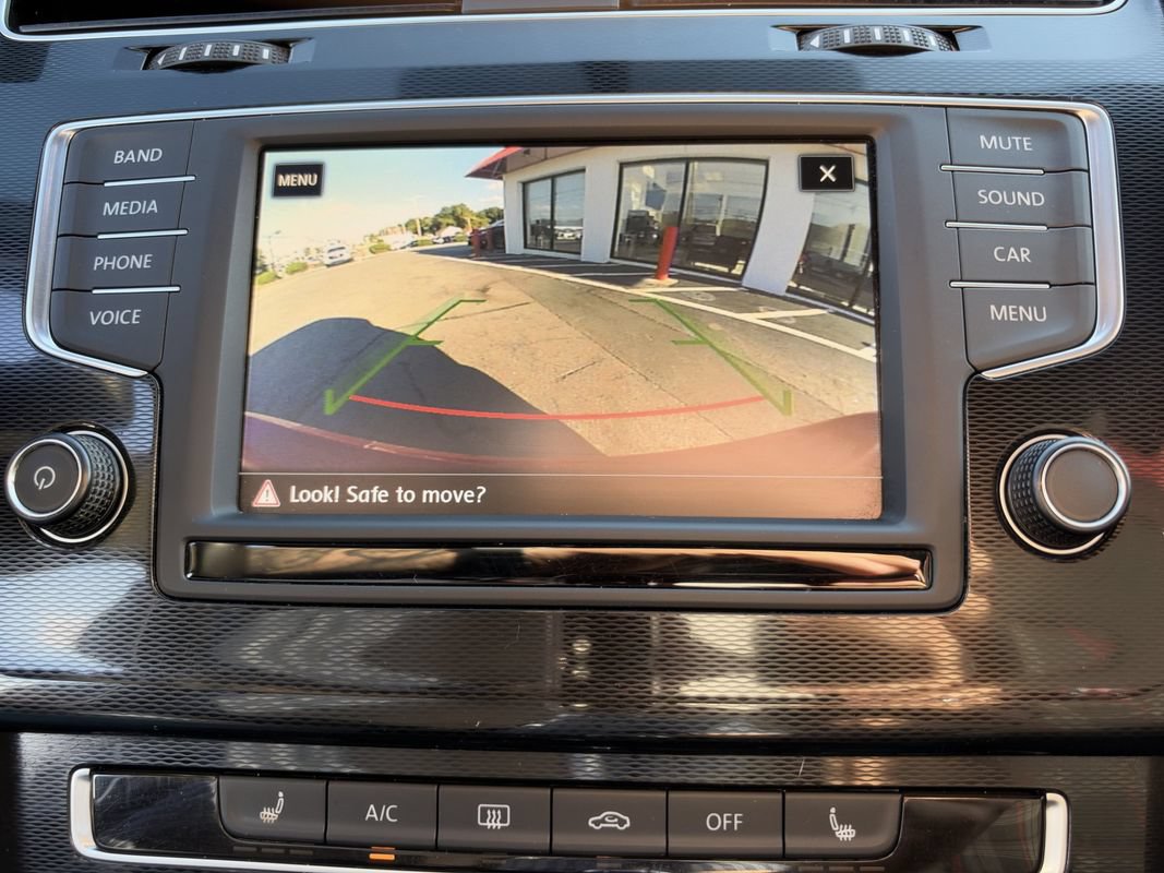 Used 2017 Volkswagen GTI S FWD image 20