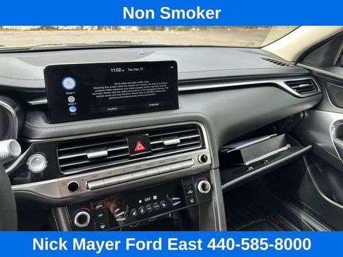 Used 2025 Genesis GV70 2.5T w/ Select Package AWD/4WD image 12