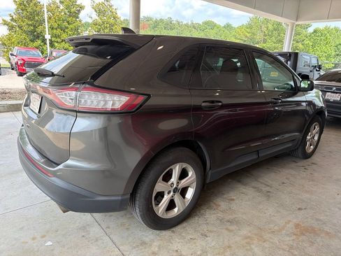 Used 2015 Ford Edge SE FWD image 3