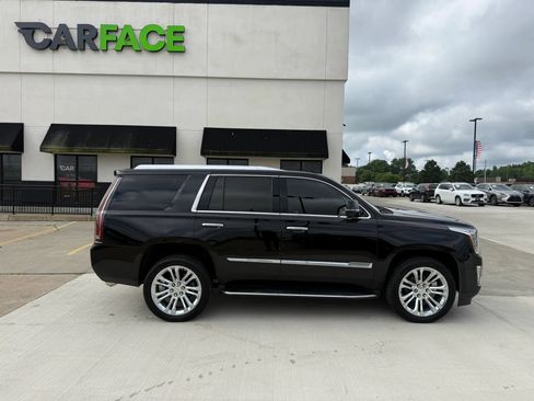 Used 2018 Cadillac Escalade Premium Luxury w/ LPO, Radiant Package AWD/4WD image 18