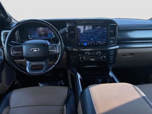 Used 2023 Ford F250 Lariat w/ Chrome Package image 28